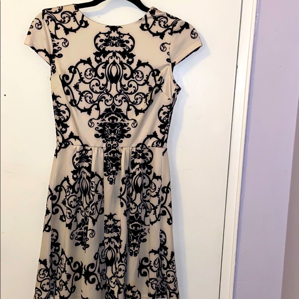Elegant dress 🖤